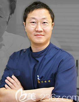 韩国verni整形医院院长李庆洛医生